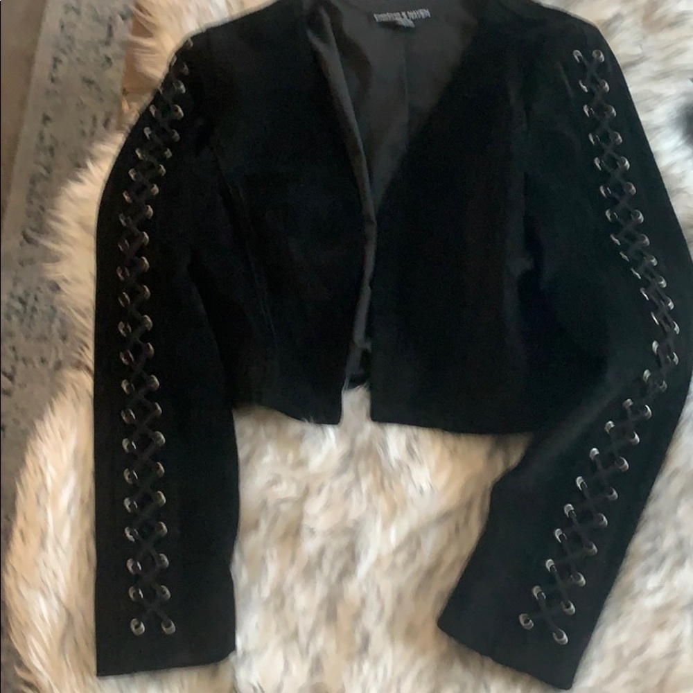 Suede bolero jacket with leather braided sleeves